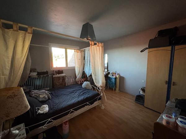 Labastide de Lévis . Maison de 415 m²