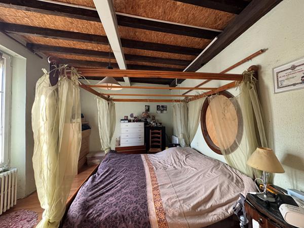 Labastide de Lévis . Maison de 415 m²