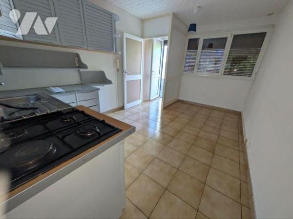VANDOEUVRE LES NANCY 12 rue du Luxembourg

À VENDRE - Charmant T1 en rez-de-jardin à Vandoeuv...