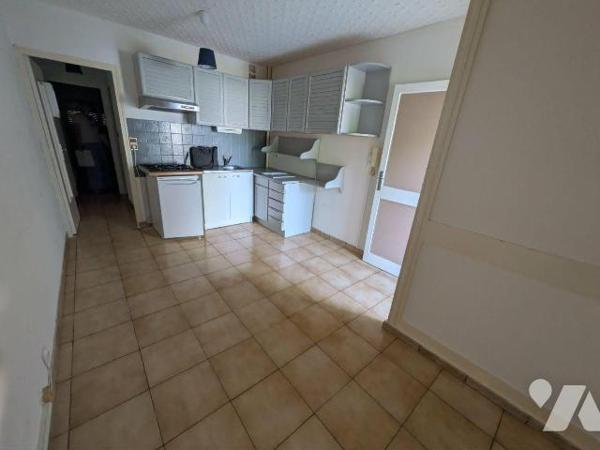 VANDOEUVRE LES NANCY 12 rue du Luxembourg

À VENDRE - Charmant T1 en rez-de-jardin à Vandoeuv...
