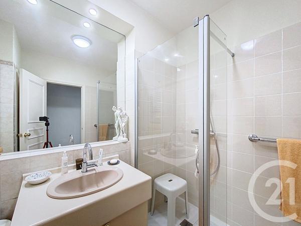 Appartement T4 à vendre  4 pièces - 101 m2 CHOLET - 49