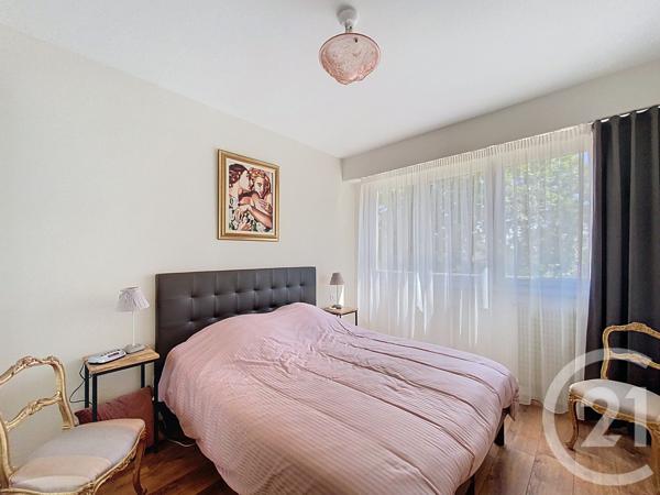 Appartement T4 à vendre  4 pièces - 101 m2 CHOLET - 49