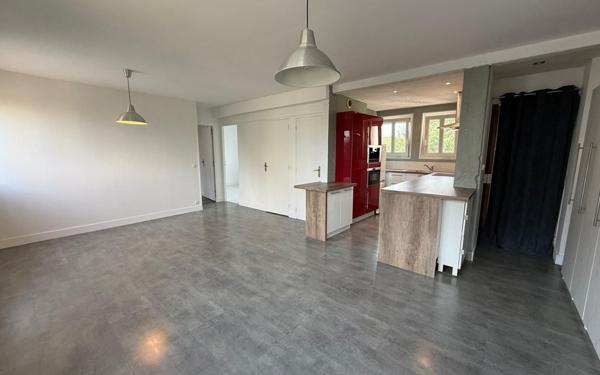 Appartement à louer    3 pièces •  Melun