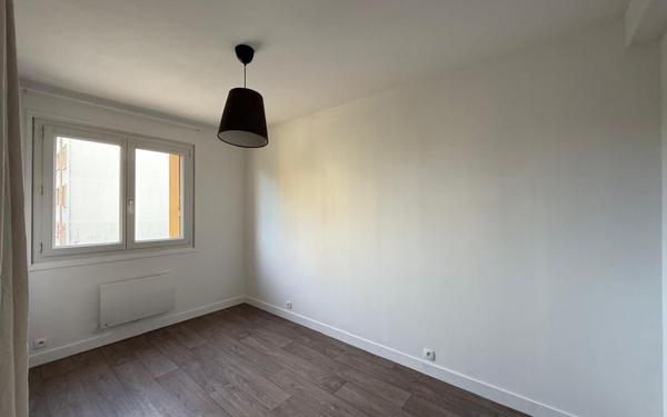 Appartement à louer    3 pièces •  Melun