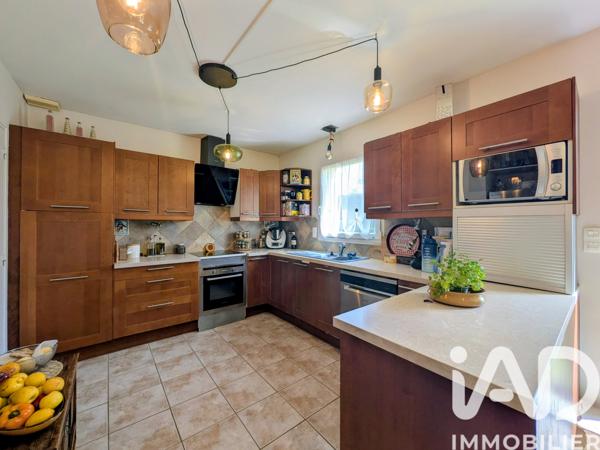 Maison à vendre 6 pièces 143 m² Luitré-Dompierre