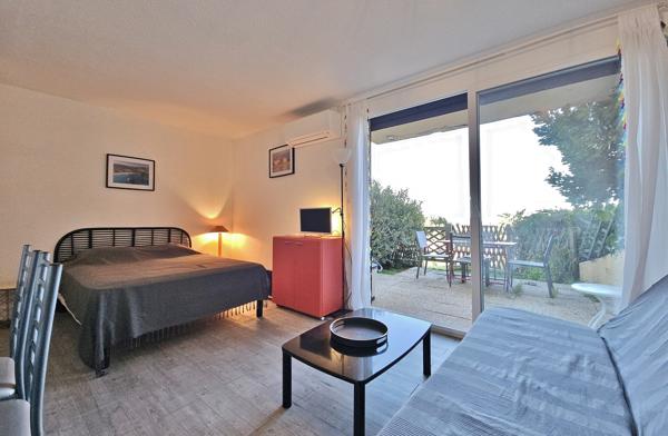 PORTICCIO Studio rénové vue mer avec jardinet Porticcio (20166)