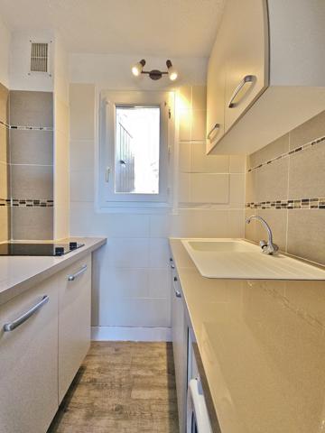 PORTICCIO Studio rénové vue mer avec jardinet Porticcio (20166)