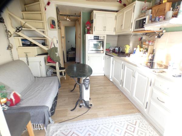 Village naturiste. Maison 2 pièces mezzanine