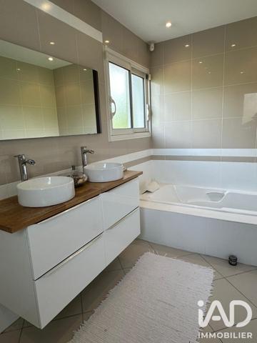 Maison à vendre 8 pièces 226 m² Bénéjacq