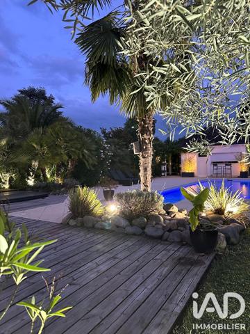 Maison à vendre 8 pièces 226 m² Bénéjacq