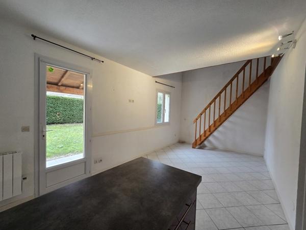 Maison à louer |  Ozillac |  4 pièces | 61 m²