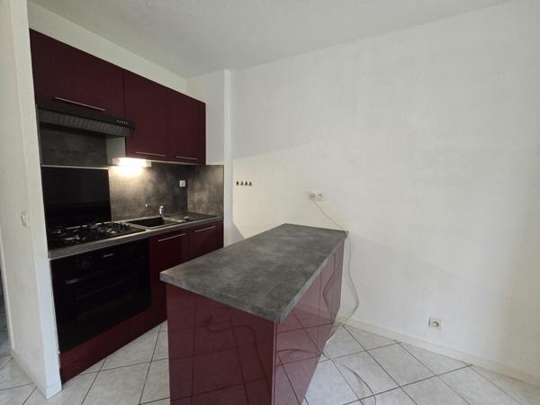 Maison à louer |  Ozillac |  4 pièces | 61 m²
