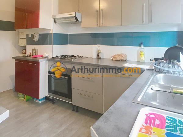 Vente                                                      Appartement
                        
                     4 pièces                      94 m2                     à Perpignan