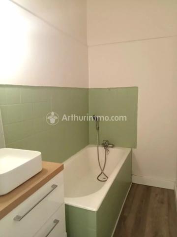 Location                                                      Appartement
                        
                     3 pièces                      58 m2                     à Briatexte