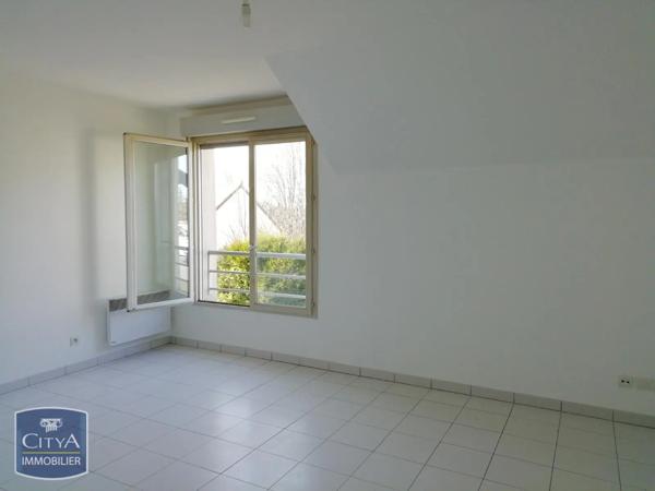 Appartement à louer 2 pièces 44.84m² Provins (77160)