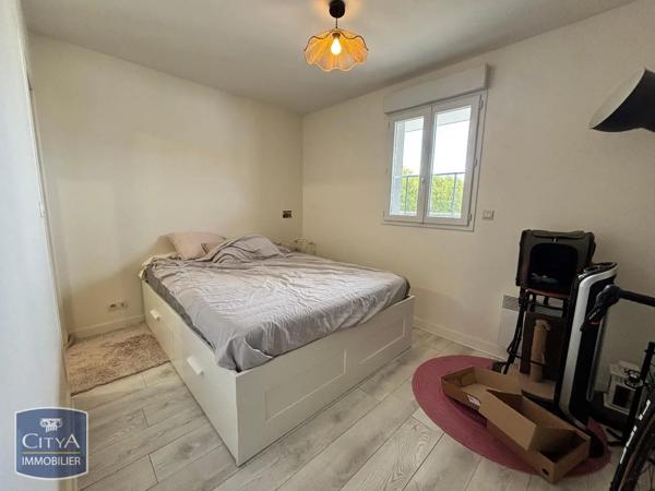 Appartement à louer 2 pièces 43.73m² Tours (37200)