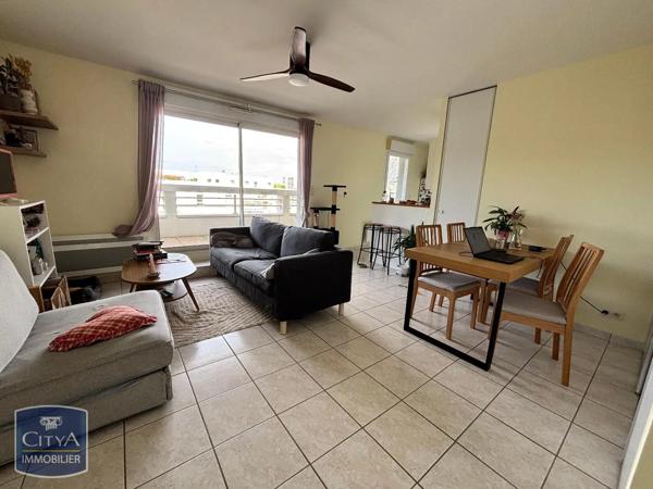 Appartement à louer 2 pièces 43.73m² Tours (37200)