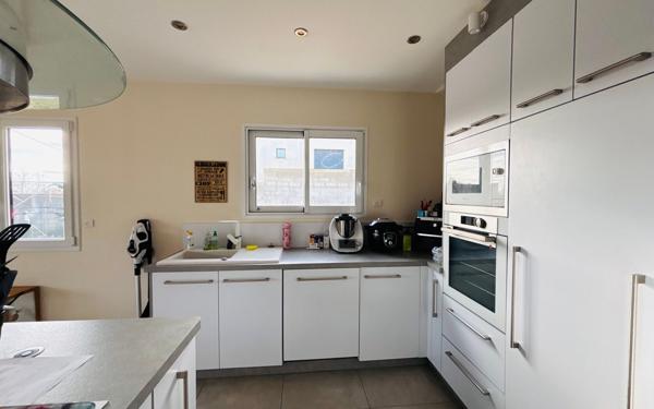 Maison à vendre    4 pièces •  Miribel