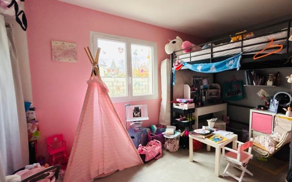 Maison à vendre    4 pièces •  Miribel