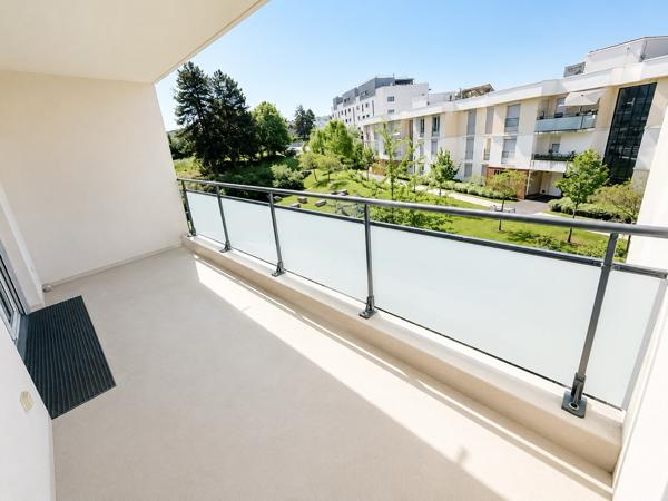 Appartement Dijon 3 pièce(s) 70 m² avec terrasse et parking en sous-sol