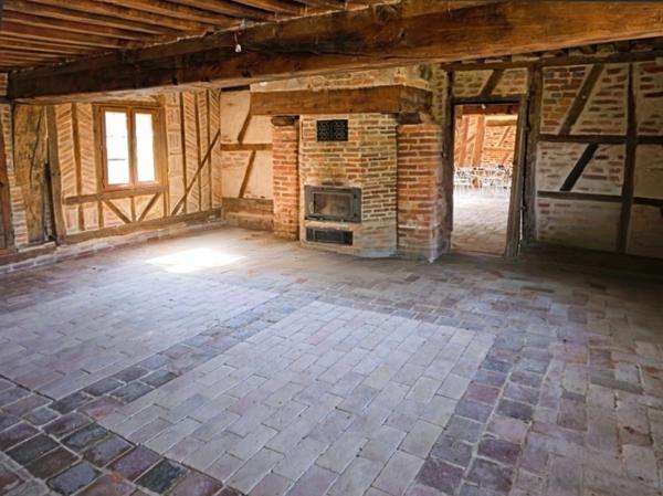 Propriete à vendre 5 pièces proche de SAINT GERMAIN DU BOIS (71)