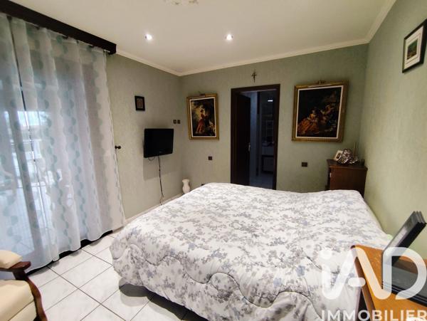 Maison à vendre 5 pièces 186 m² Feurs