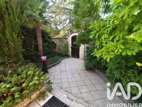 Maison à vendre 5 pièces 186 m² Feurs