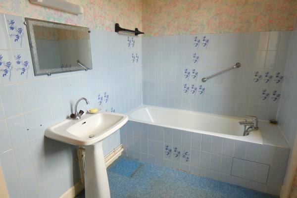 MAISON PIERRE Jussac (15250)