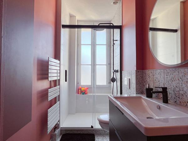 Angers Maison Bourgeoise - 3 chambres - 2 bureaux- Sous-sol Complet