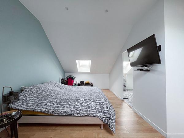 Angers Maison Bourgeoise - 3 chambres - 2 bureaux- Sous-sol Complet