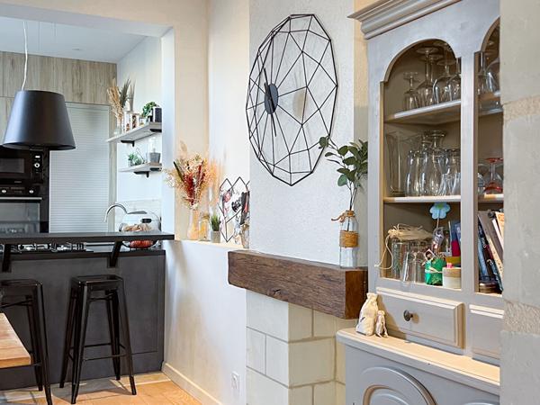 Angers Maison Bourgeoise - 3 chambres - 2 bureaux- Sous-sol Complet