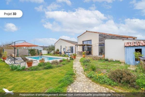 Maison à vendre |  Saint-Pierre-le-Vieux |  4 pièces | 145 m²