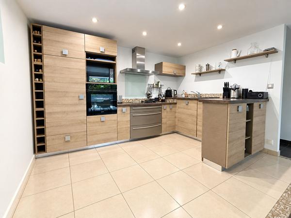 Arcachon - T4 Pereire + 220 m² Jardin , Arcachon