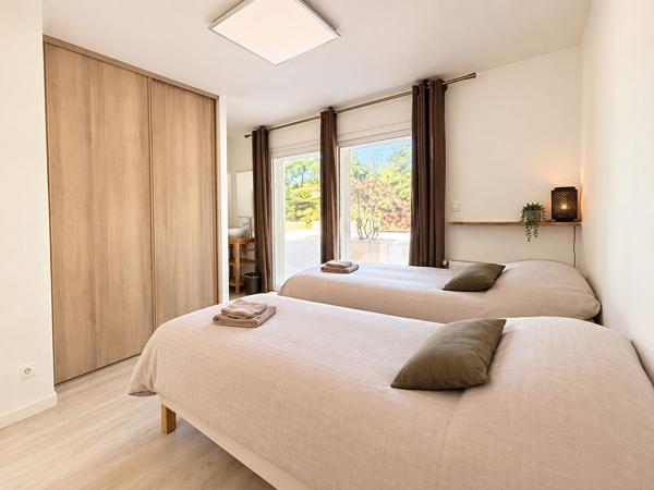 Arcachon - T4 Pereire + 220 m² Jardin , Arcachon