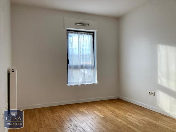 Appartement à louer 3 pièces 79.32m²