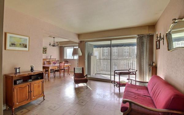 Appartement à vendre    3 pièces •  Marseille 6