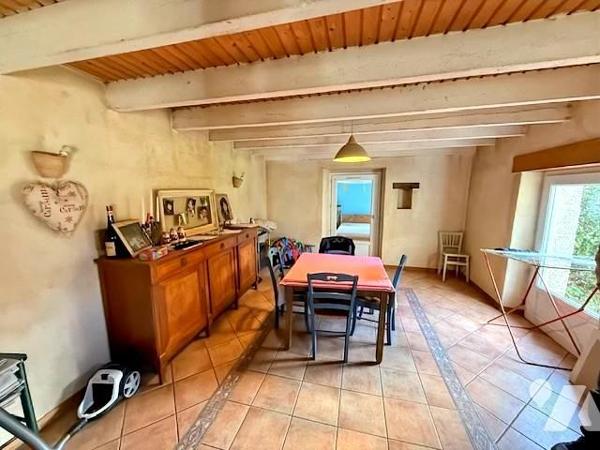 NOUVEAUTE ! Une maison d'habitation d'environ 130 m² sur la commune de CHATELAUDREN-PLOUAGAT