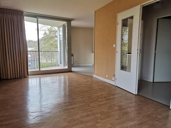 Appartement à vendre à Montfort-sur-Meu en Ille-et-Vilaine (35160), ref : 048-V1291V