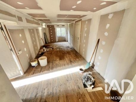 Maison à vendre 20 pièces 558 m² Charroux