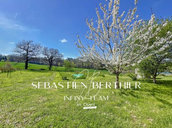 Authentique maison de caractère avec plus d’1 hectare, piscine et fort potentiel.