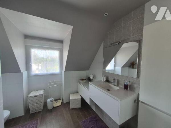 EXCLUSIVITE GOUESNOU - Maison T6 au calme, au fond d'une impasse
Coup de coeur assuré pour cet...
