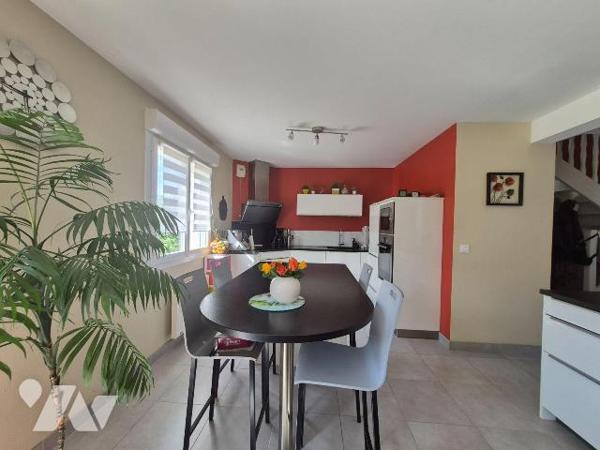 EXCLUSIVITE GOUESNOU - Maison T6 au calme, au fond d'une impasse
Coup de coeur assuré pour cet...