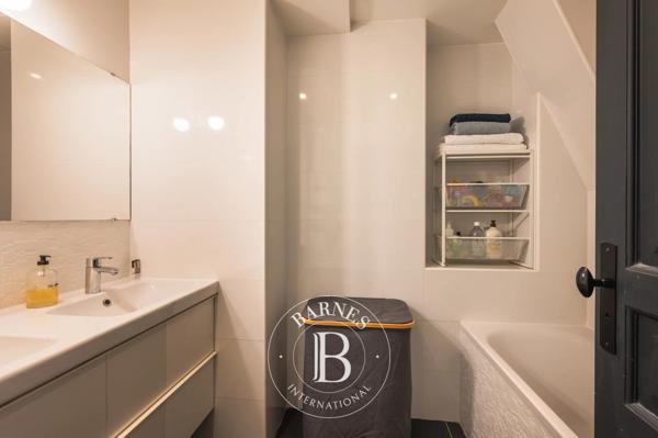 Paris 9ème, Appartement 4 Chambres -  118 m² à vendre