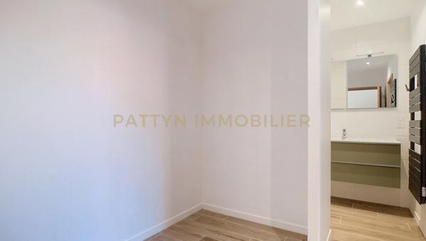 Genay (69730) Superbe maison neuve de plain-pied à Toussieux (01600)