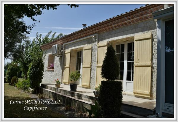 A vendre maison en pierre avec jardin