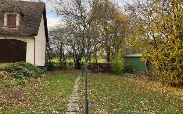 Maison à vendre    5 pièces •  Lavardin