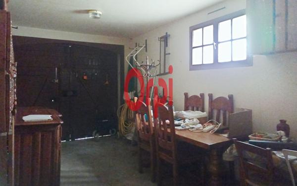 Maison à vendre    5 pièces •  Lavardin