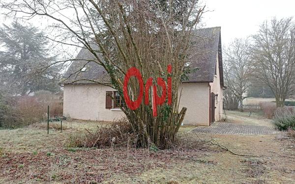 Maison à vendre    5 pièces •  Lavardin