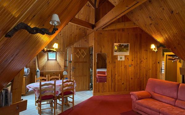 Maison à vendre    5 pièces •  Lavardin