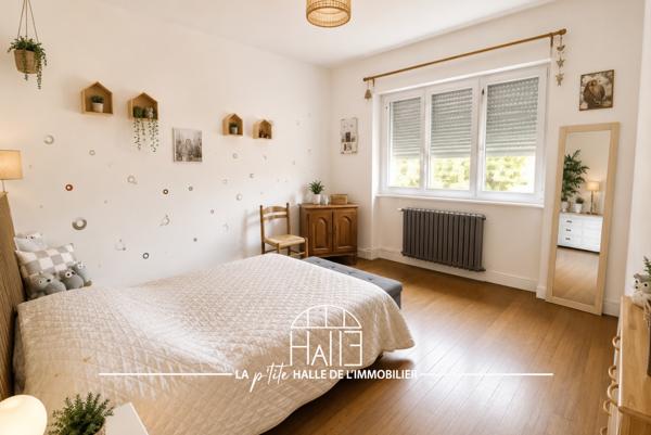 Maison
         4 pièces
        - 114 m² 99 000 € *